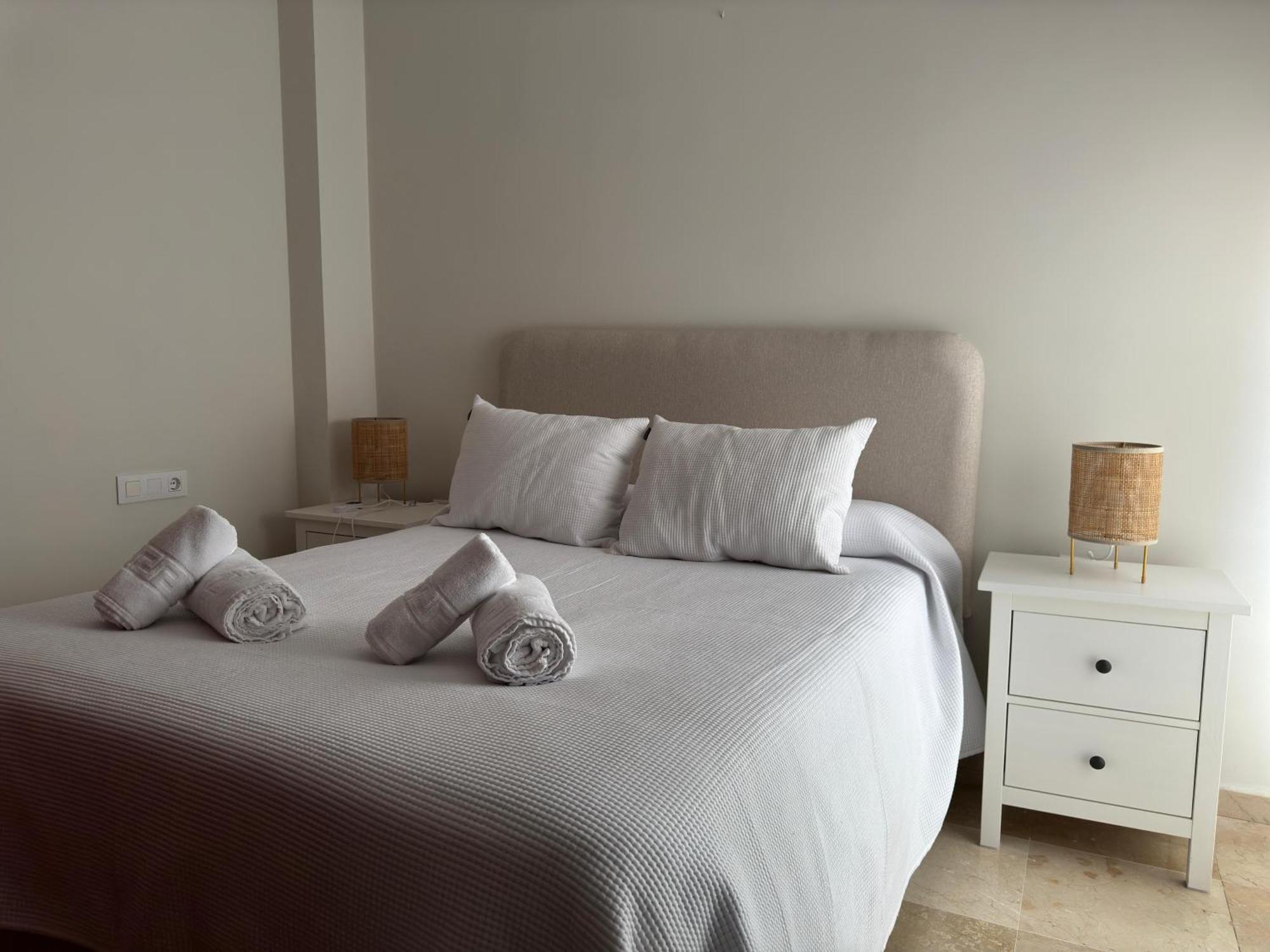 Apartamento Centrico Con Terraza Y Parking Gratuito Кордова Экстерьер фото